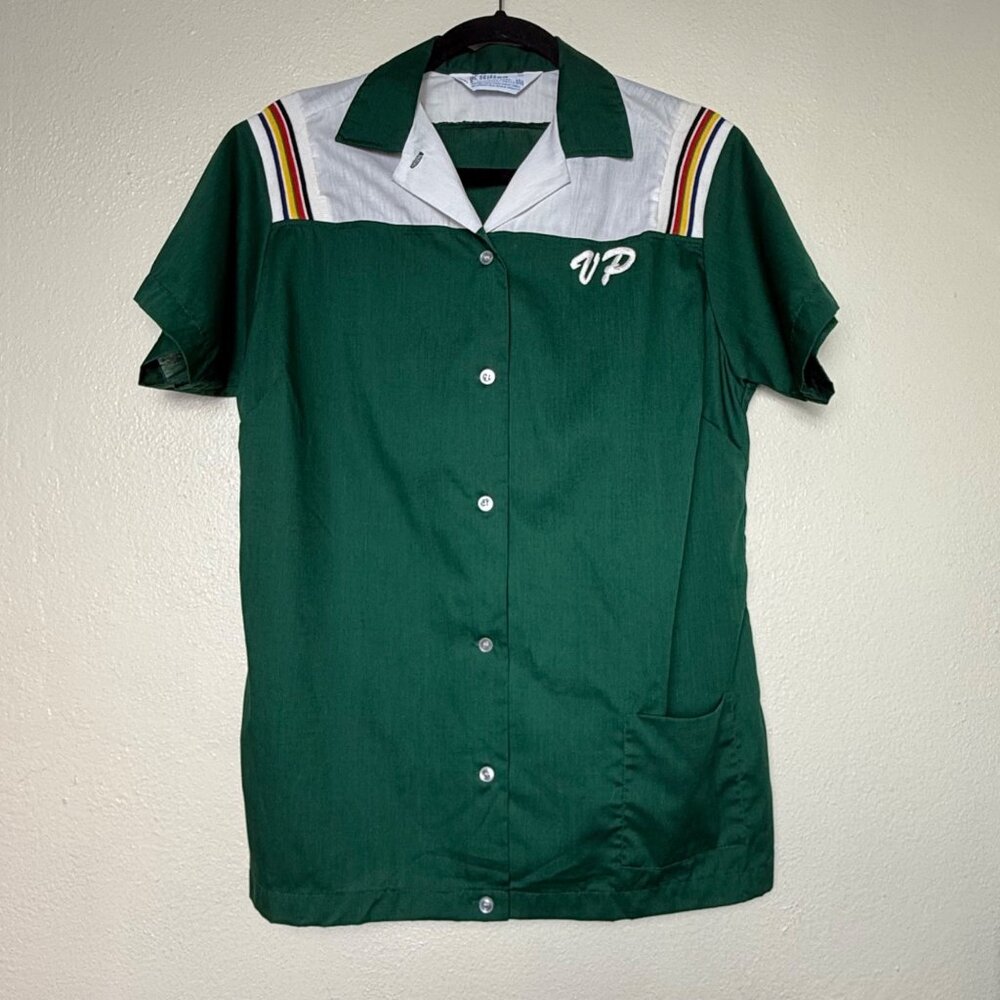 VTG Hilton Women's Vintage Green & White Bowling Shirt VP Logo Size 38